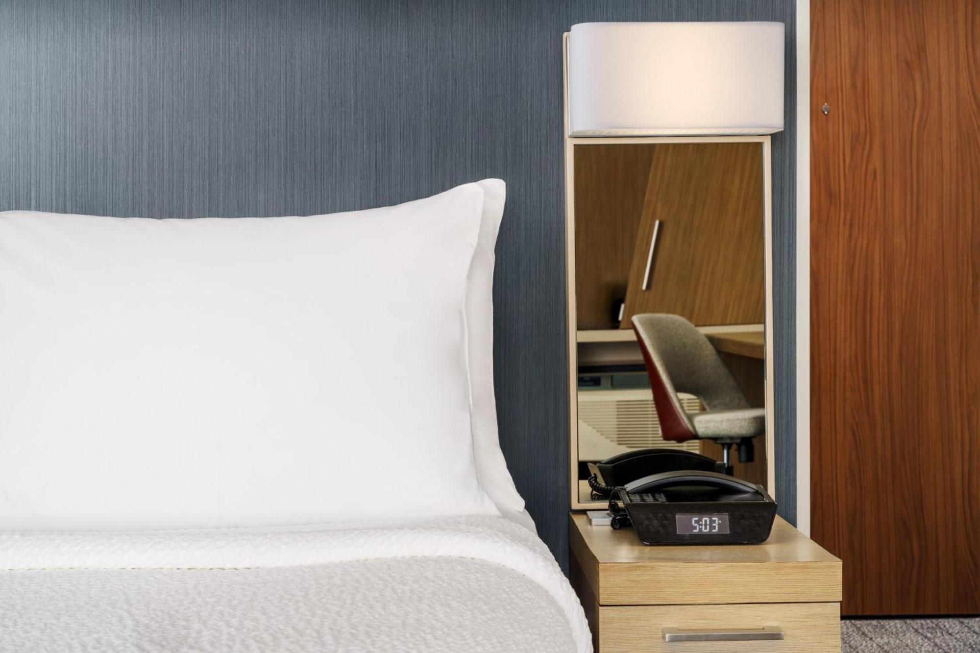 Courtyard By Marriott Phoenix Mesa Gateway Airport מראה חיצוני תמונה